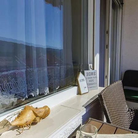 Apartment Charming In With Terrace And Enclosed Garden *
