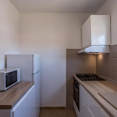 Charming In With Terrace And Enclosed Garden