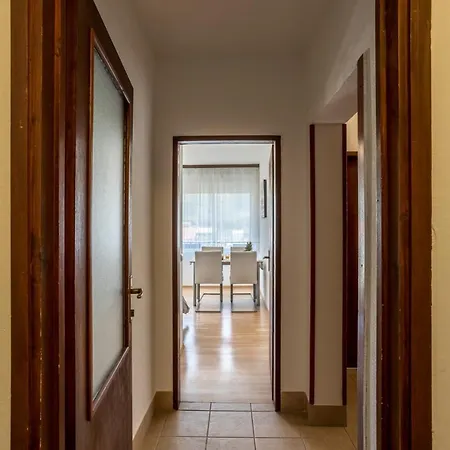Apartment Charming In With Terrace And Enclosed Garden *