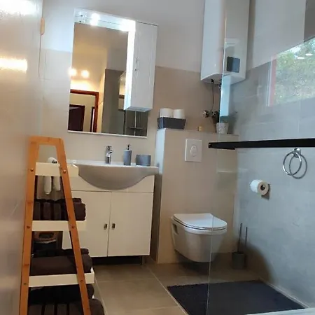 Apartment Charming In With Terrace And Enclosed Garden Stari Grad (Hvar)